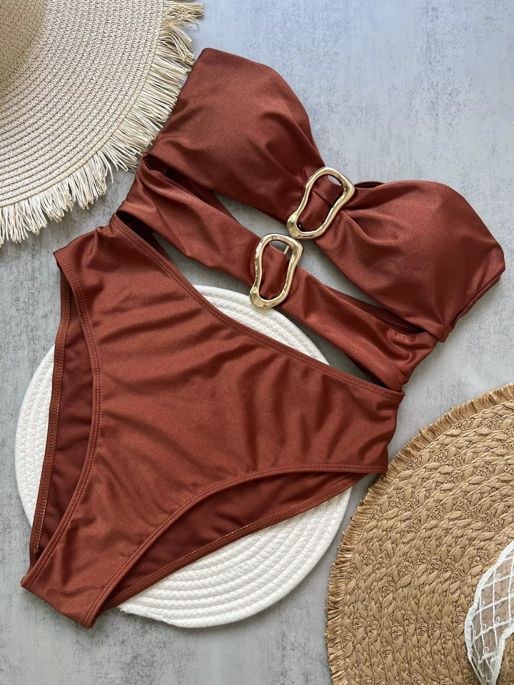 Bikini Asimétrico | brillo minimalista con aire premium